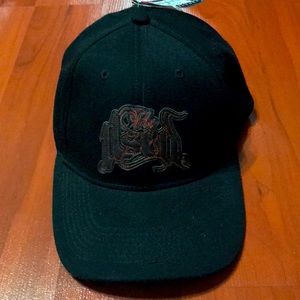 Vintage” THE USED” Logo Collectible Fitted Cap/Hat